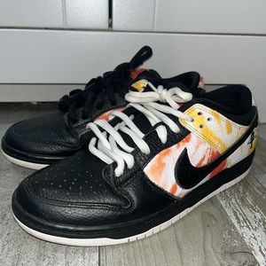 Nike SB Dunk low Raygun Tie Die